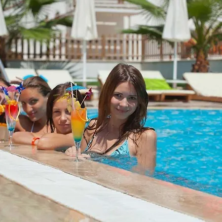 Hotell Scylax Family Club