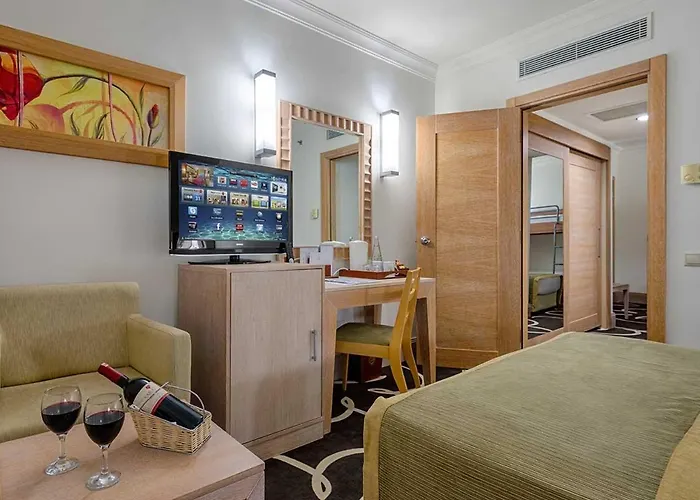 Отель Scylax Family Club 4*